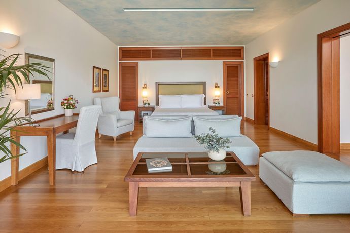 Grand Resort Lagonissi - 4