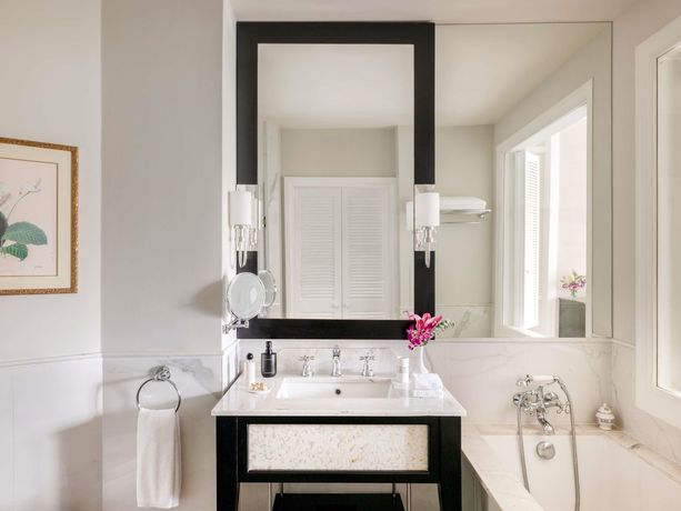 Raffles Grand Hotel d'Angkor - 39