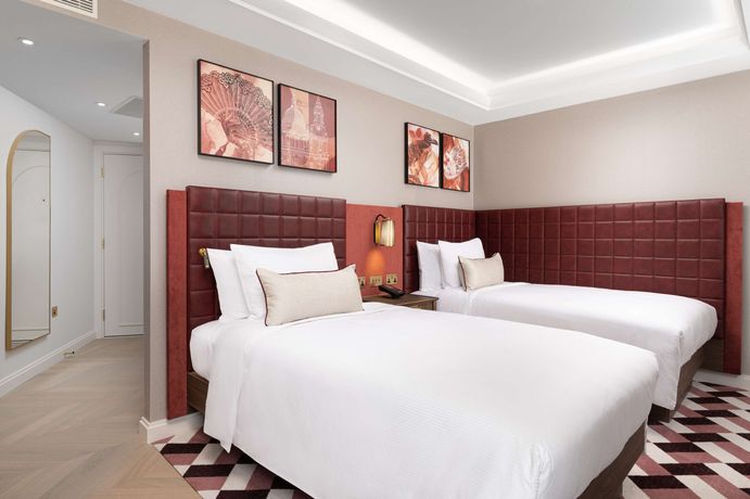 Verified hotel review - Lost Property St Paul's London - Curio Collection by Hilton - 24