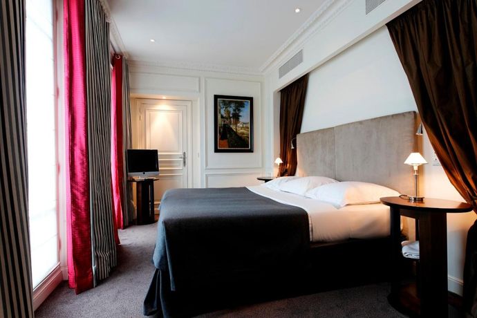 Verified hotel review - La Tremoille Paris - 20
