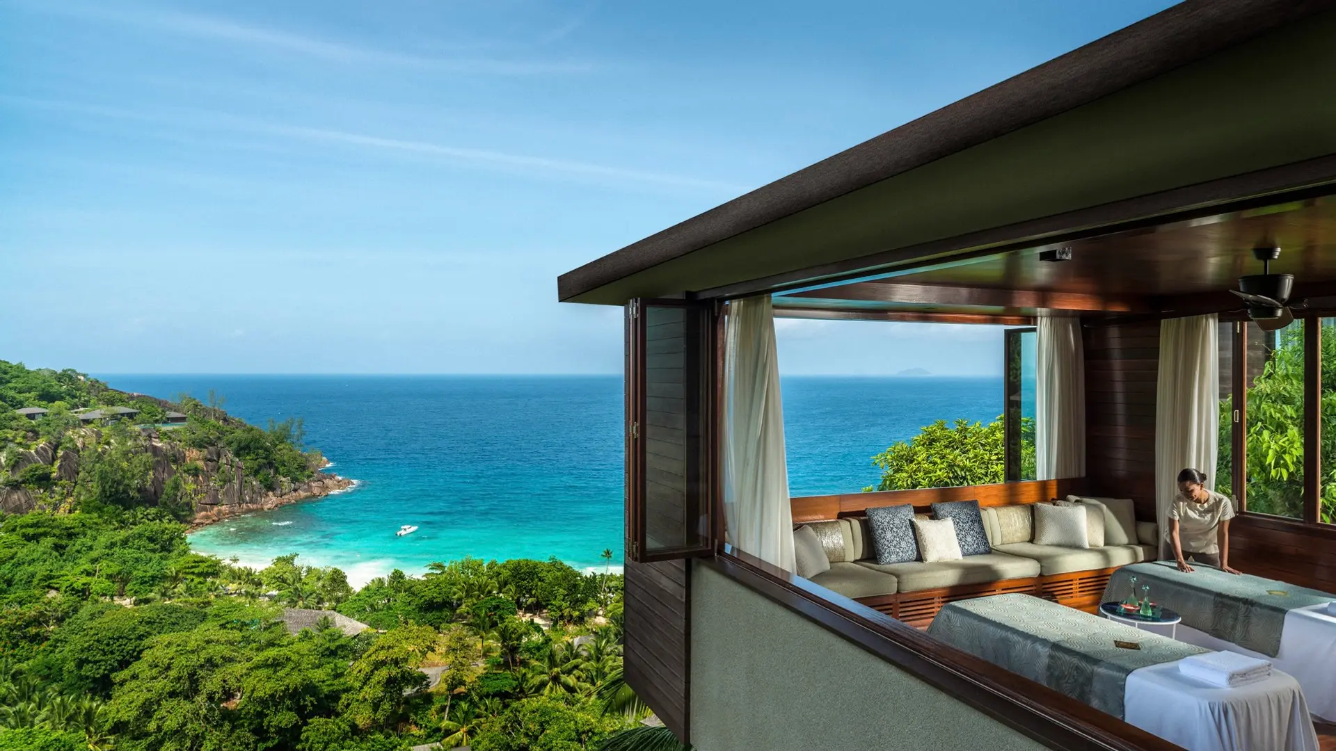 Hotel review Service & Facilities' - Four Seasons Resort Seychelles - 0