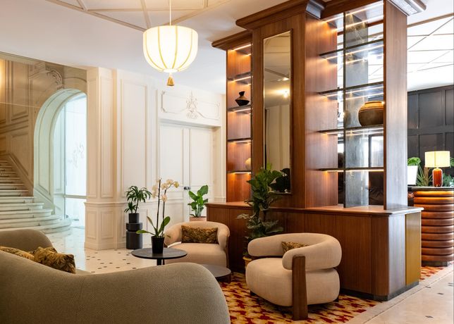 La Maison Champs Elysées - 14