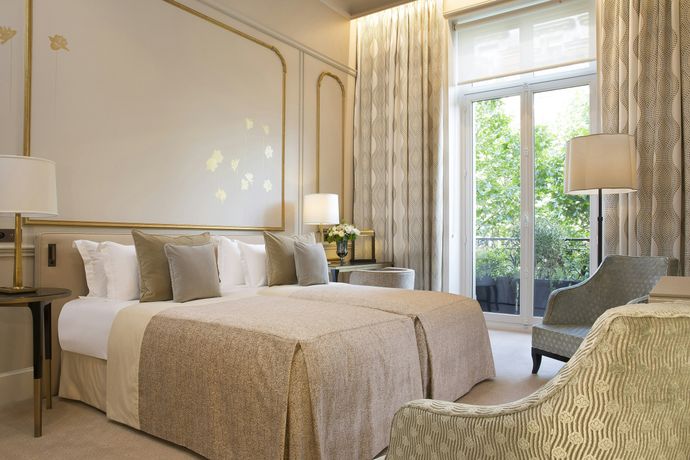 Verified hotel review - Le Narcisse Blanc & Spa - 3