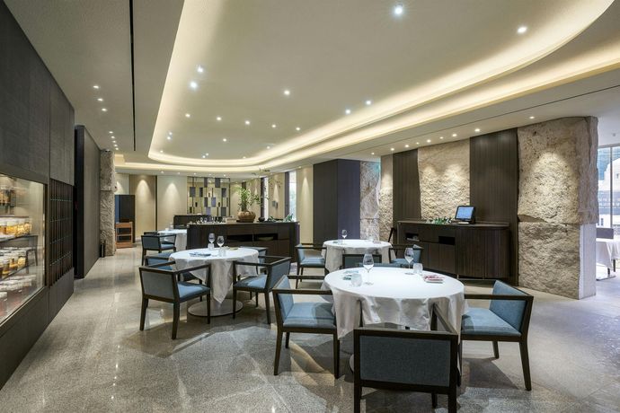 Verified hotel review - THE PLAZA Seoul, Autograph Collection - 14