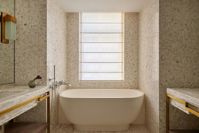 Verified hotel review - Four Seasons Hotel New York Downtown - 53