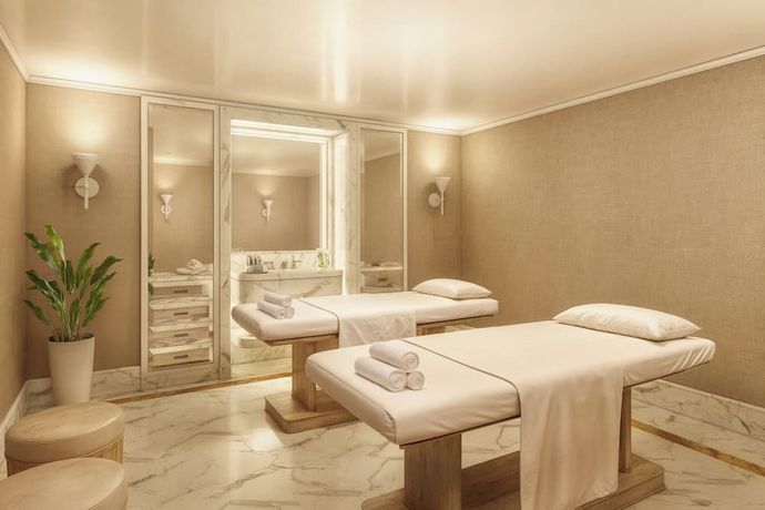 Verified hotel review - The Surrey - CURRENTLY CLOSED - 8