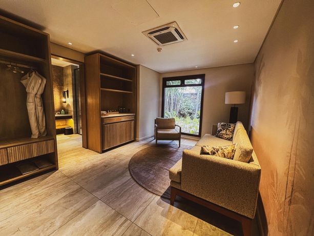 Verified hotel review - Maradiva Villas Resort and Spa - 25