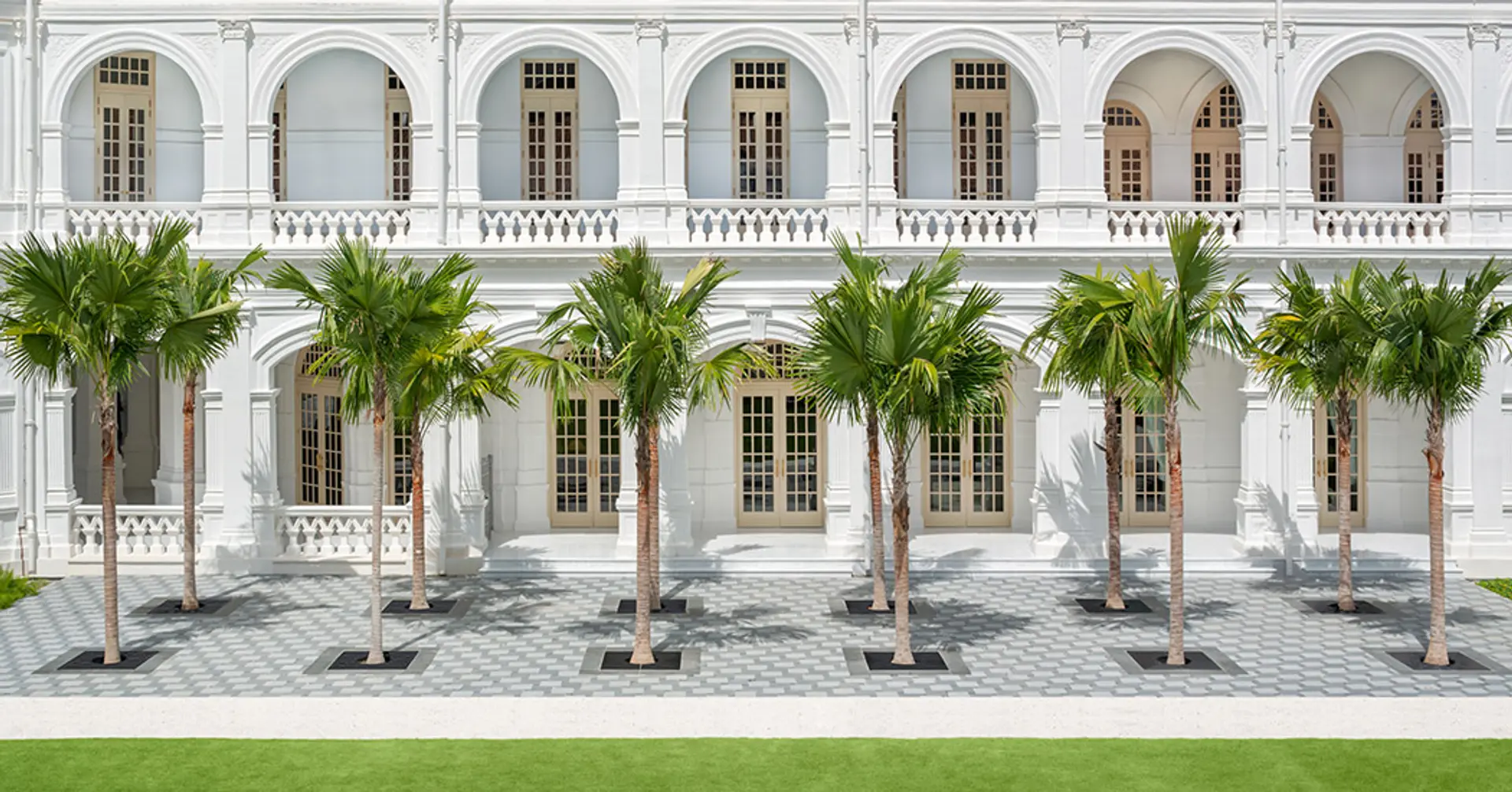 Review of Raffles Singapore - 2