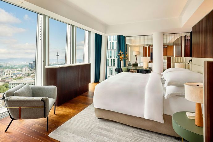 Verified hotel review - JW Marriott Hotel Frankfurt  - 6