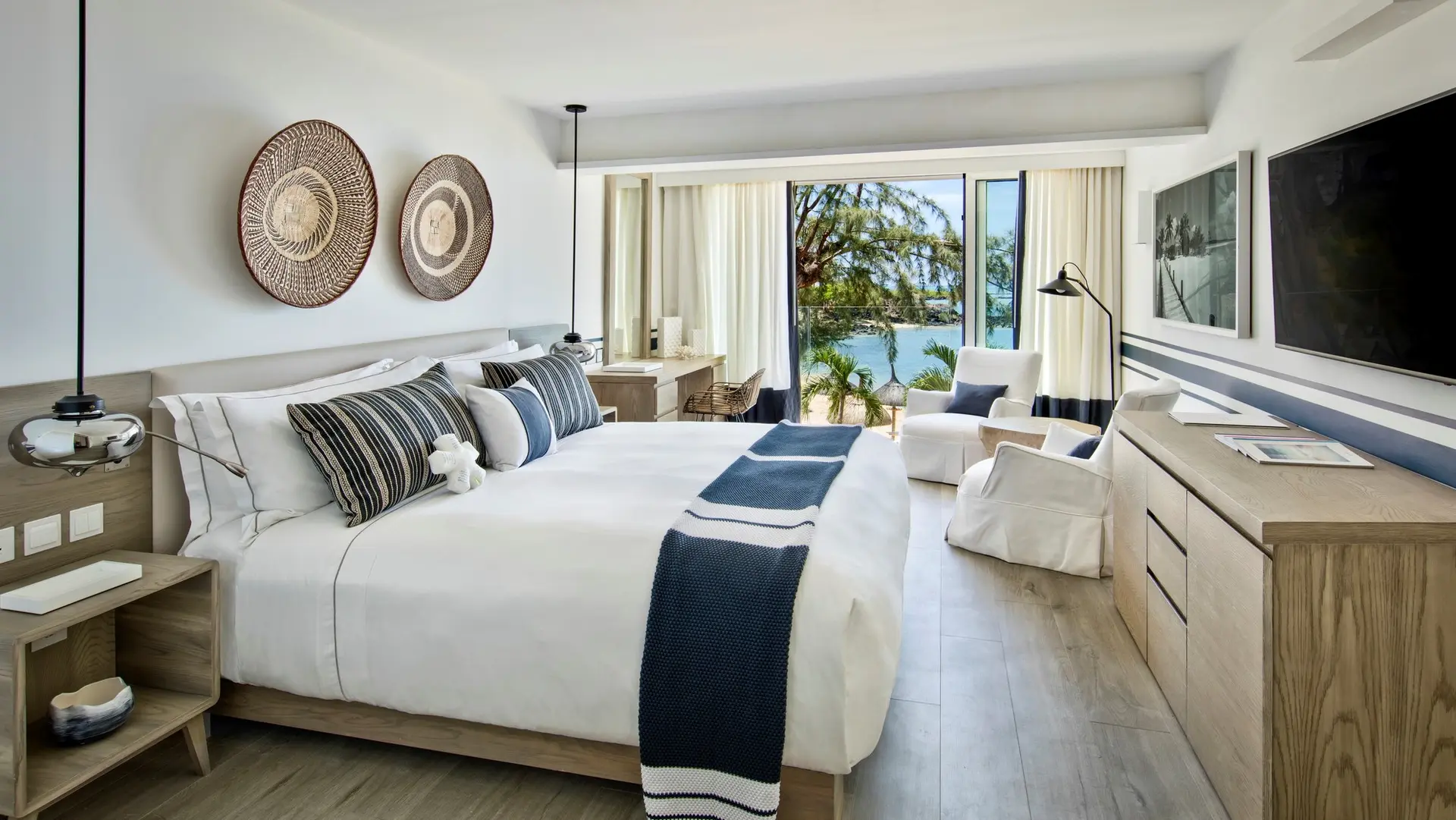 Hotel review Accommodation' - LUX* Grand Gaube - 1