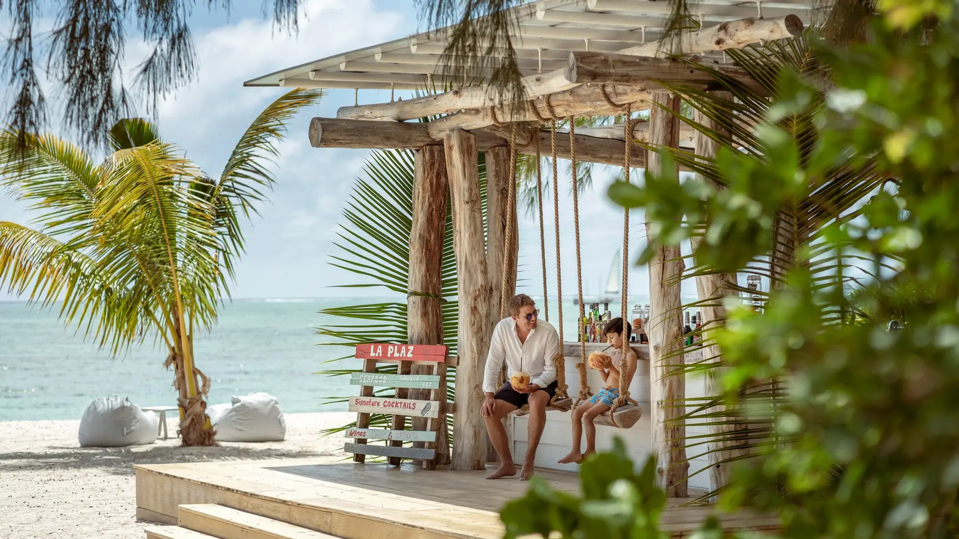 Hotel review Restaurants & Bars' - Four Seasons Resort Mauritius at Anahita - 6