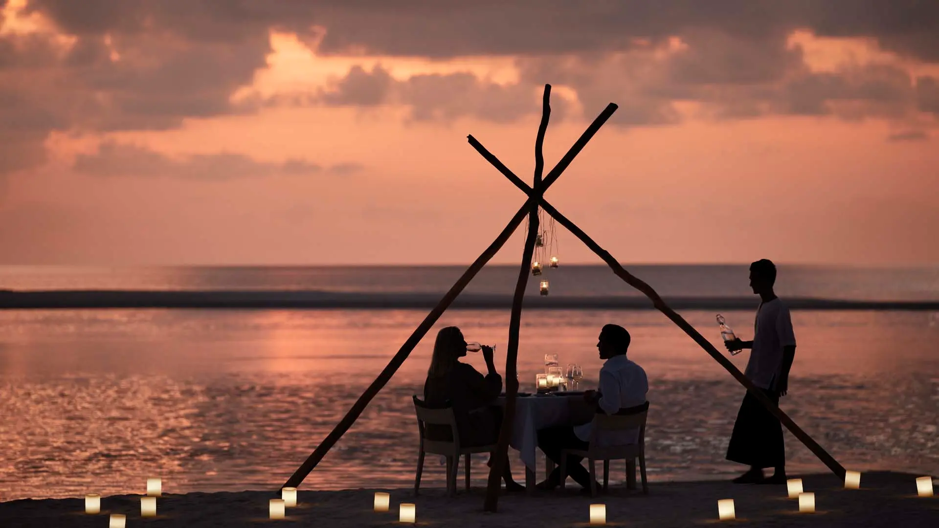 Hotel review Restaurants & Bars' - COMO Maalifushi - 6