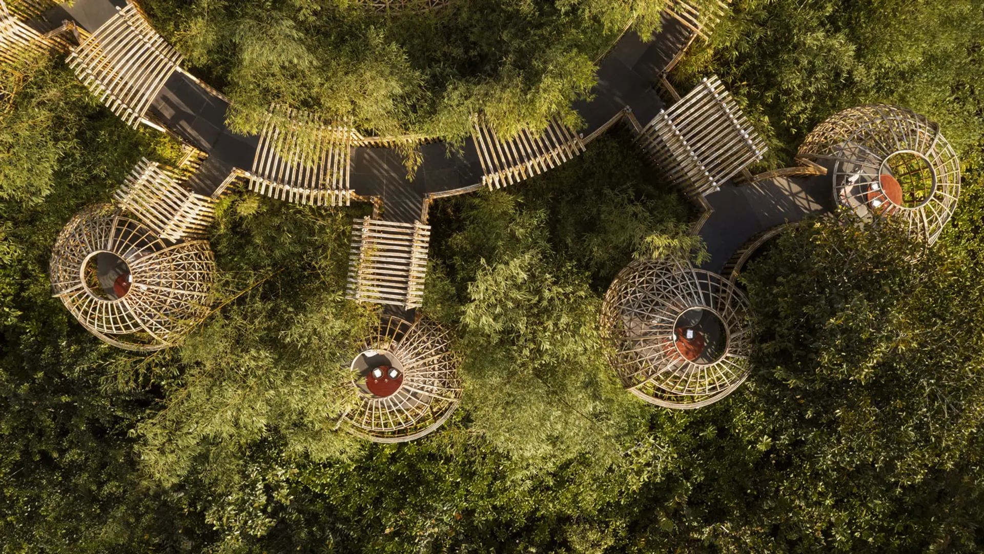 Hotel review Restaurants & Bars' - Waldorf Astoria Maldives Ithaafushi - 0