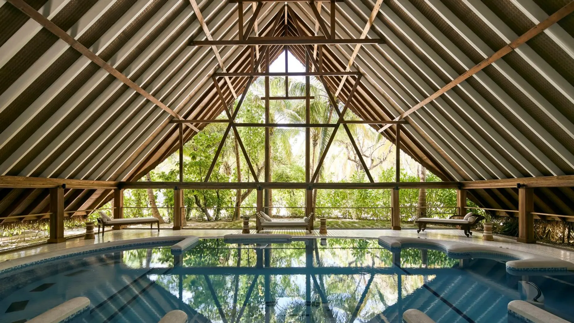 Hotel review Service & Facilities' - COMO Cocoa Island - 18