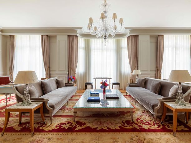 Verified hotel review - Hôtel Le Royal Monceau Raffles Paris - 6