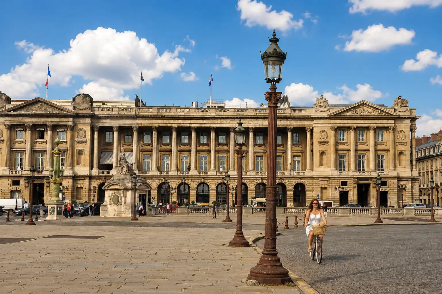 Hôtel de Crillon: A Paris Palace Worth Choosing Carefully