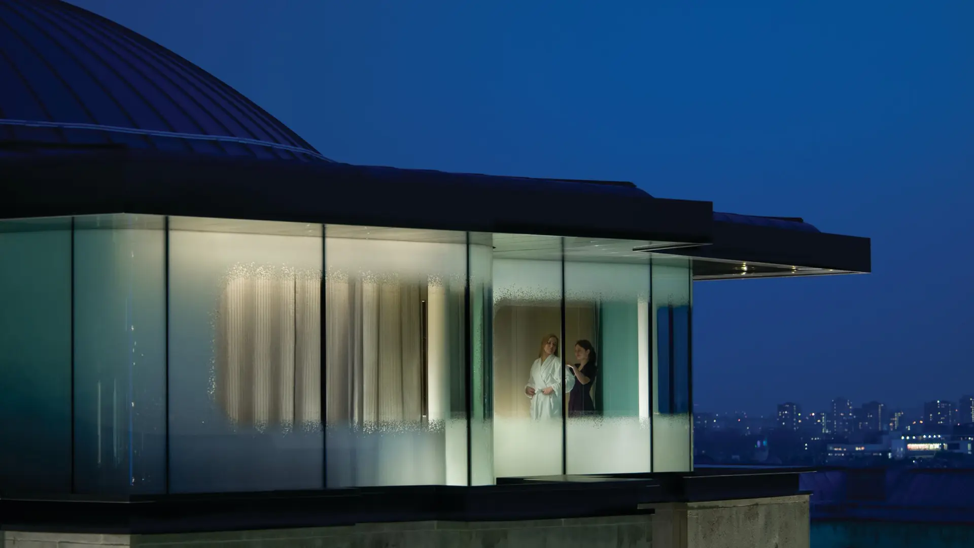 Review of Four Seasons Hotel London at Park Lane - 9