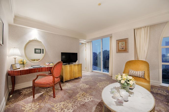 Verified hotel review - Apricot Hotel - 21