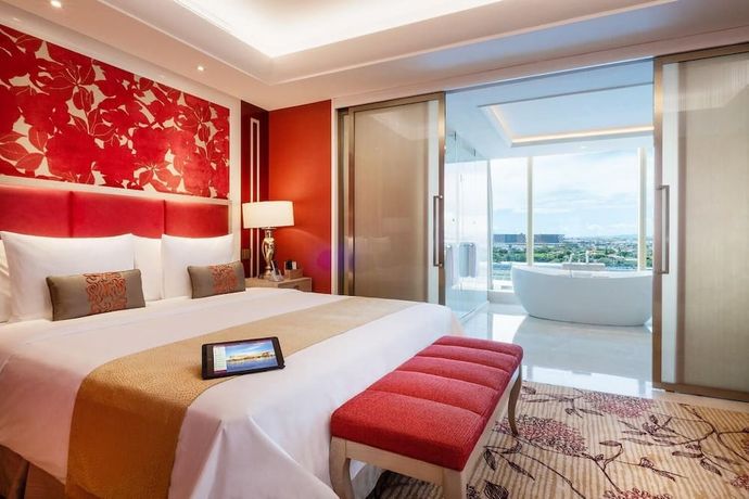Verified hotel review - Okada Manila - 2