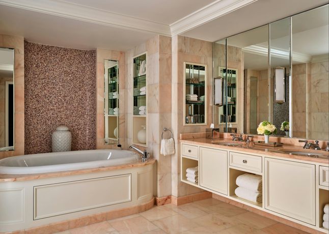 Verified hotel review - Four Seasons Boston - 6