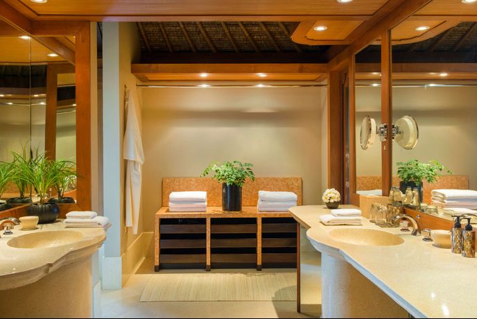 Verified hotel review - Amankila - 1