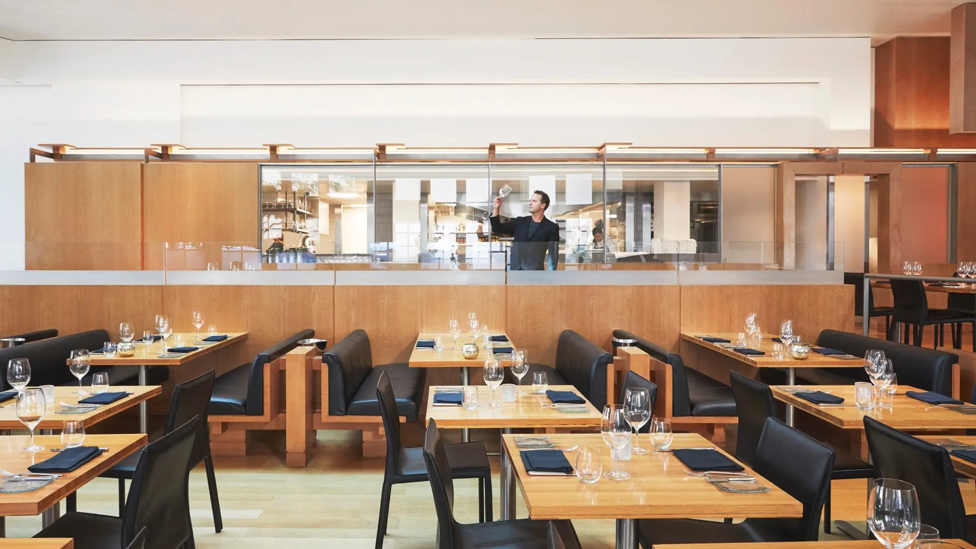 Hotel review Restaurants & Bars' - Beverly Wilshire, A Four Seasons Hotel - 5