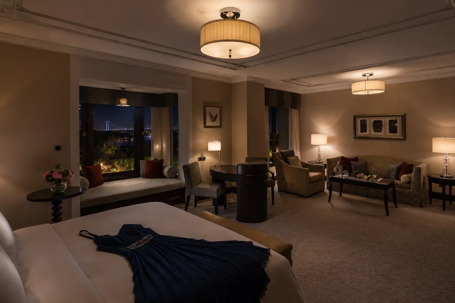 Four Seasons Hotel Istanbul at the Bosphorus - Direct Or Booking.com? - 3