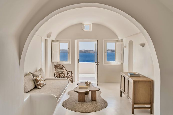 Verified hotel review - Mystique, a Luxury Collection Hotel, Santorini - 12