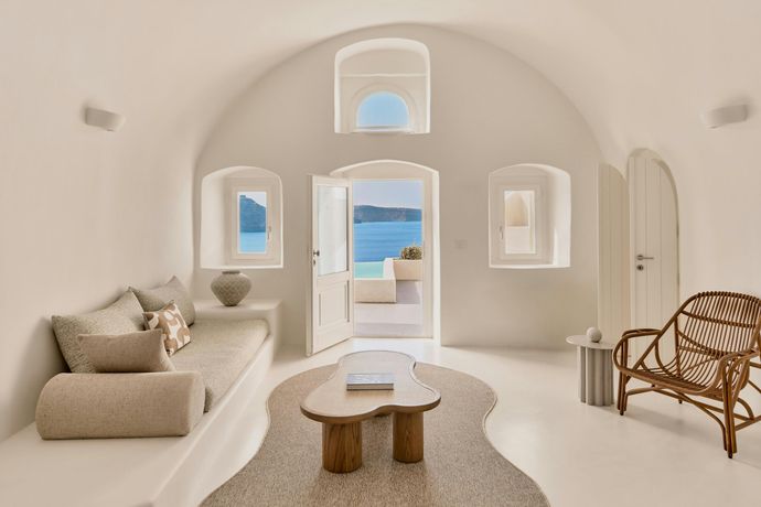 Verified hotel review - Mystique, a Luxury Collection Hotel, Santorini - 27