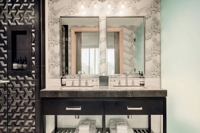 Verified hotel review - the DOUGLAS Autograph Collection - 57