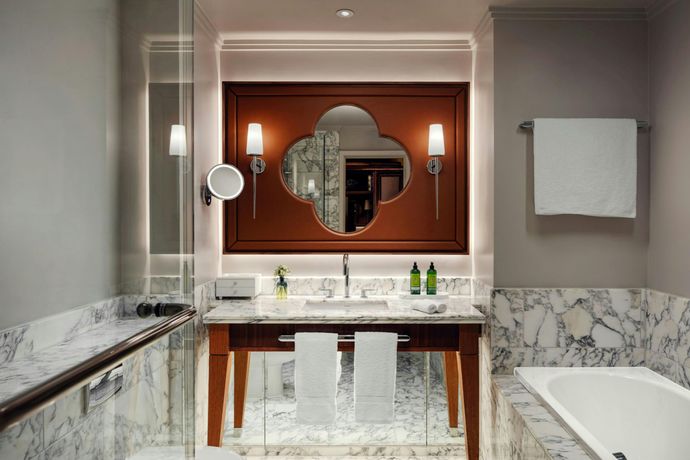 St. Pancras Renaissance Hotel London - 32