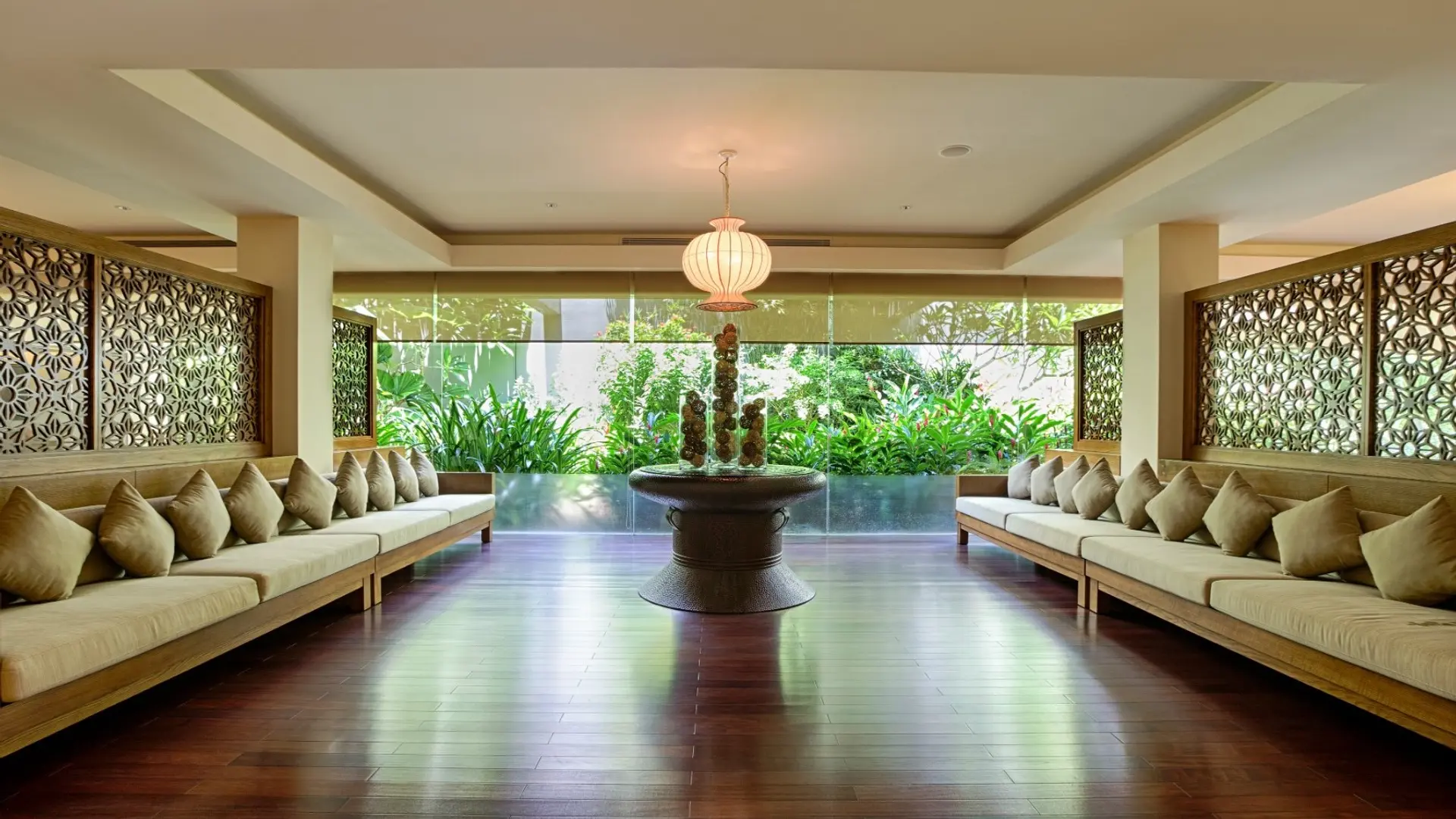 Hotel review Service & Facilities' - Pullman Danang Beach Resort - 4