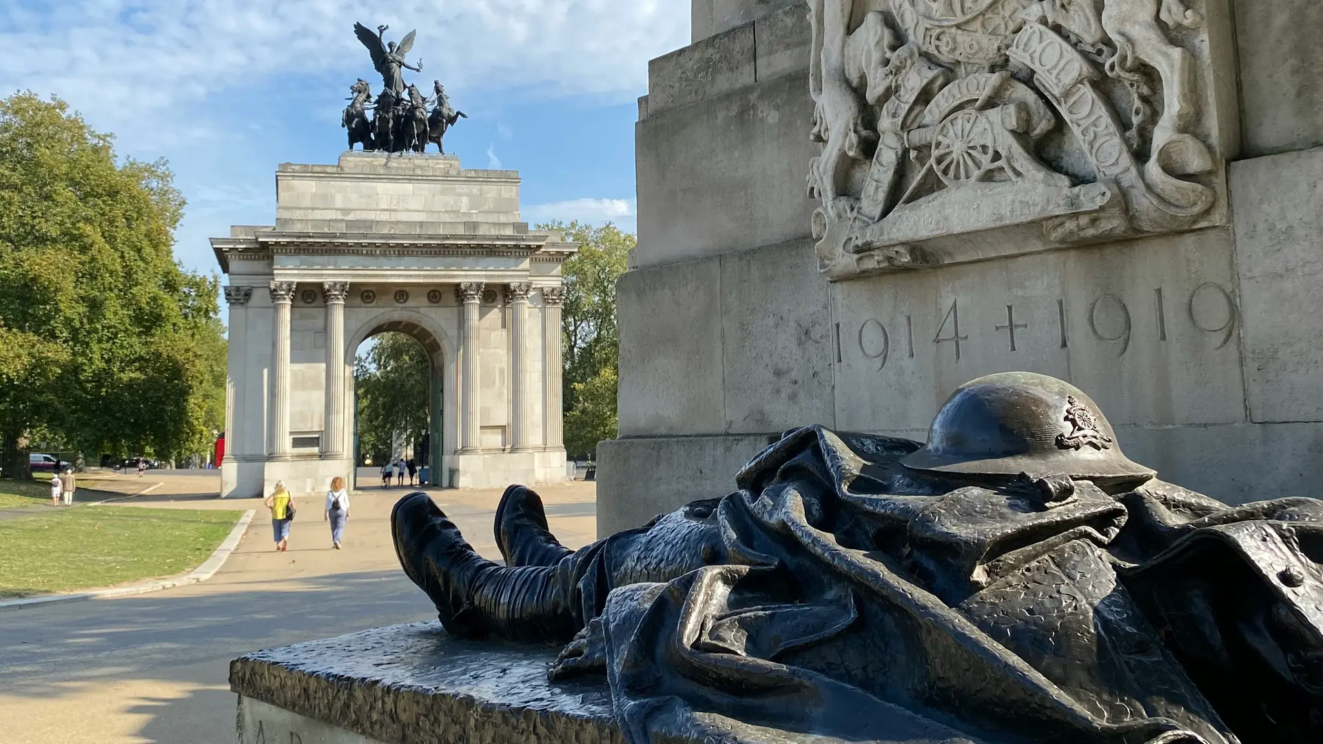 Hotel review Location' - COMO The Halkin - 3