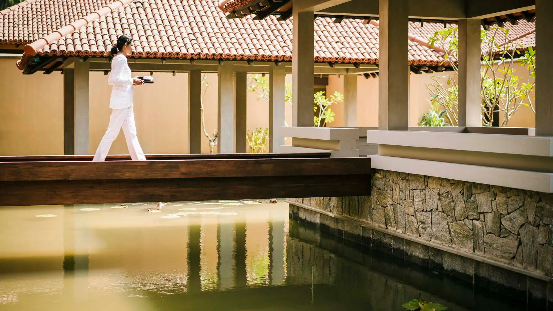 Hotel review Service & Facilities' - Anantara Kalutara Resort - 3