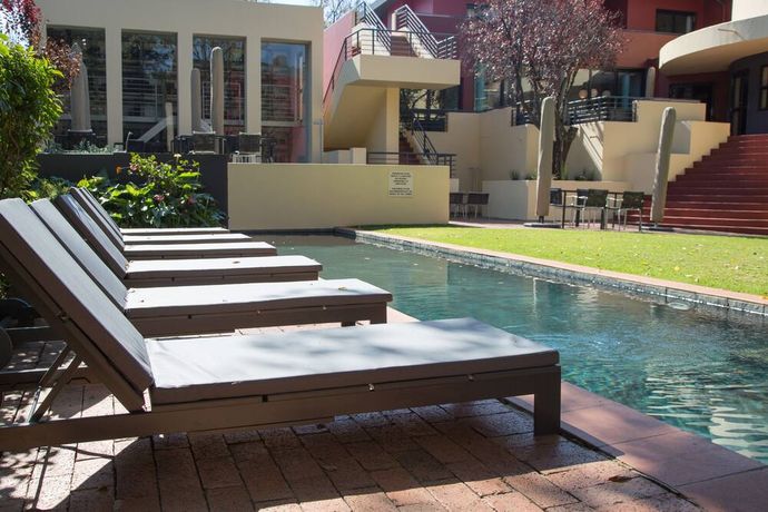 Verified hotel review - Ten Bompas Hotel - 13