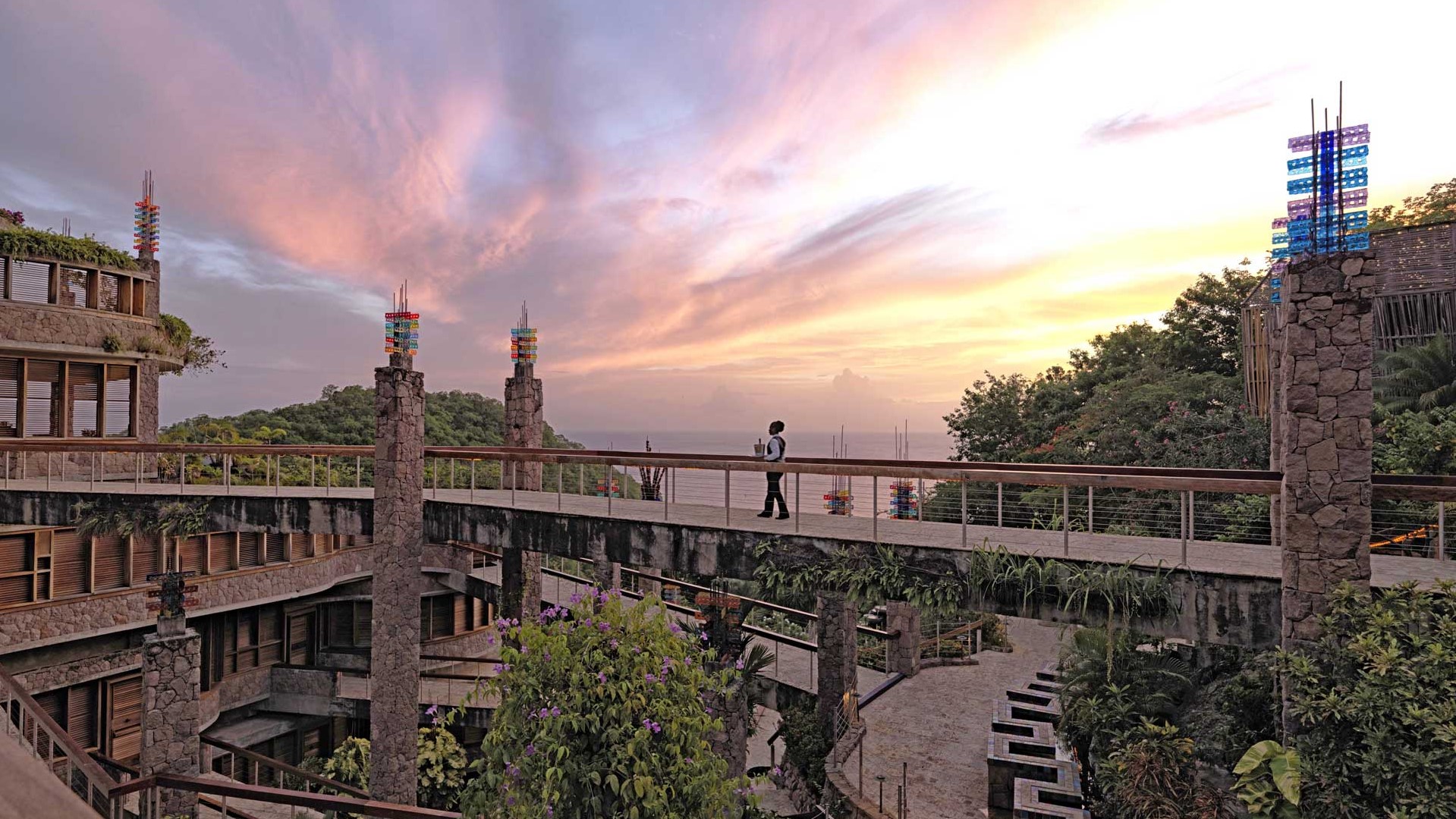 Hotel review Location' - Jade Mountain - 6