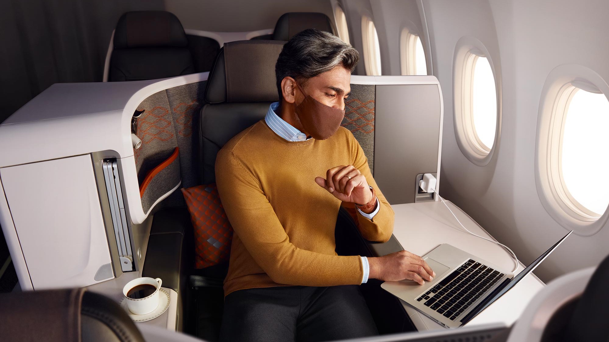 Airlines News - Singapore Airlines unveils a new Business Class flat-bed for its short-haul aircraft