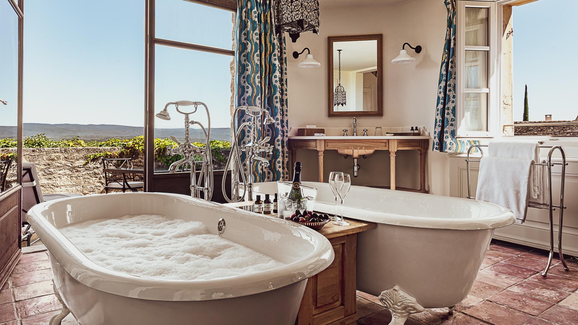 Hotel review Accommodation' - Hôtel Crillon le Brave - Provence - 1