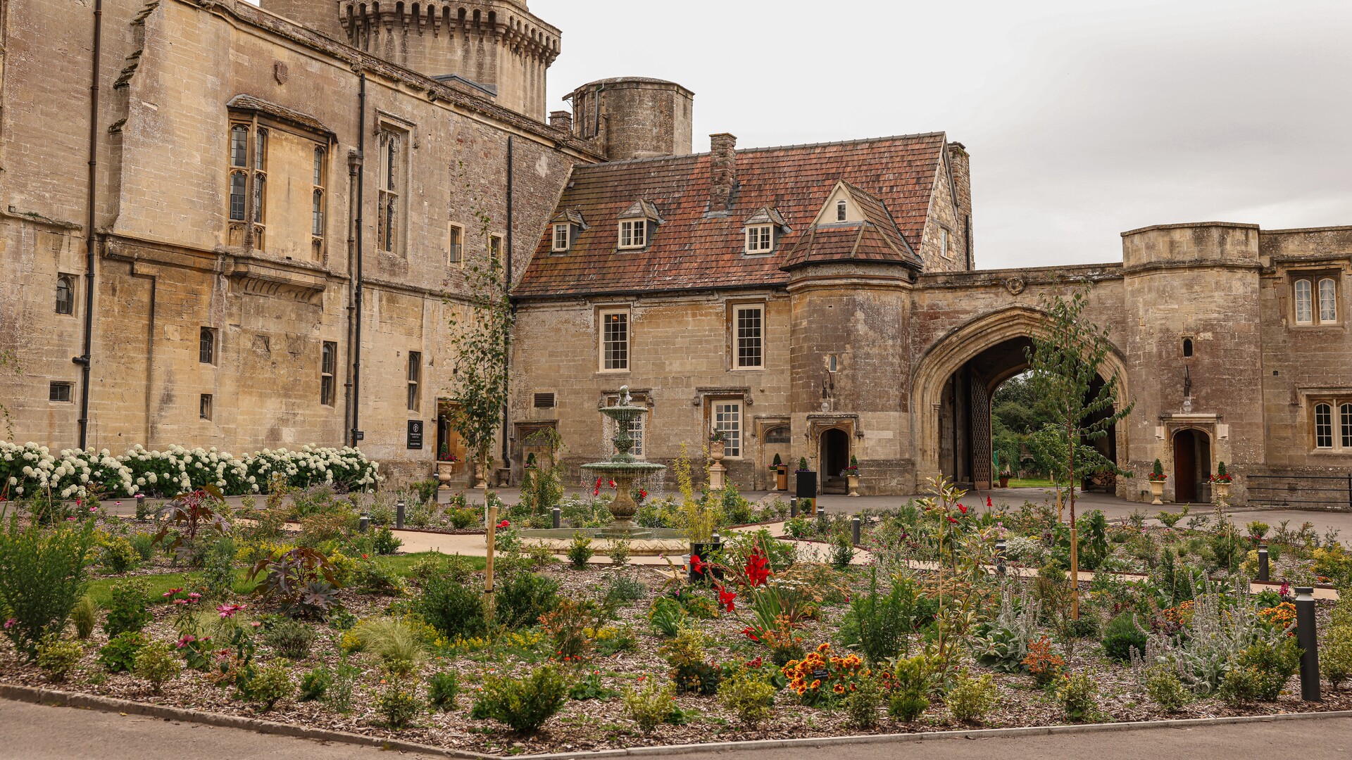 Hotel review Style' - Thornbury Castle - 0