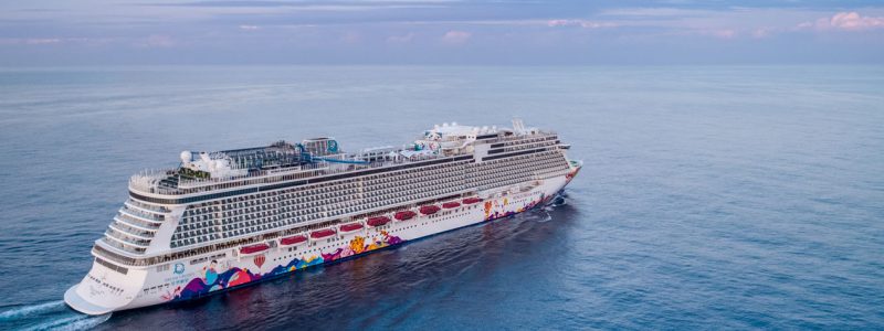 Singapore introduces cruises to nowhere image