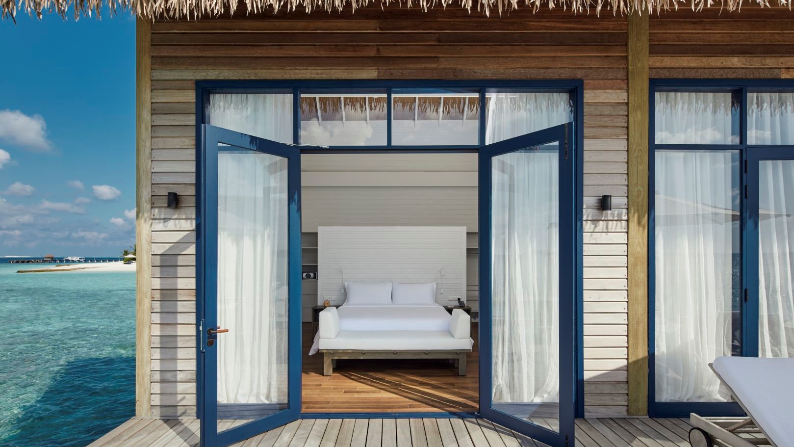 ACC5-COMO-COCOA-maldives-Master_Bedroom.jpg