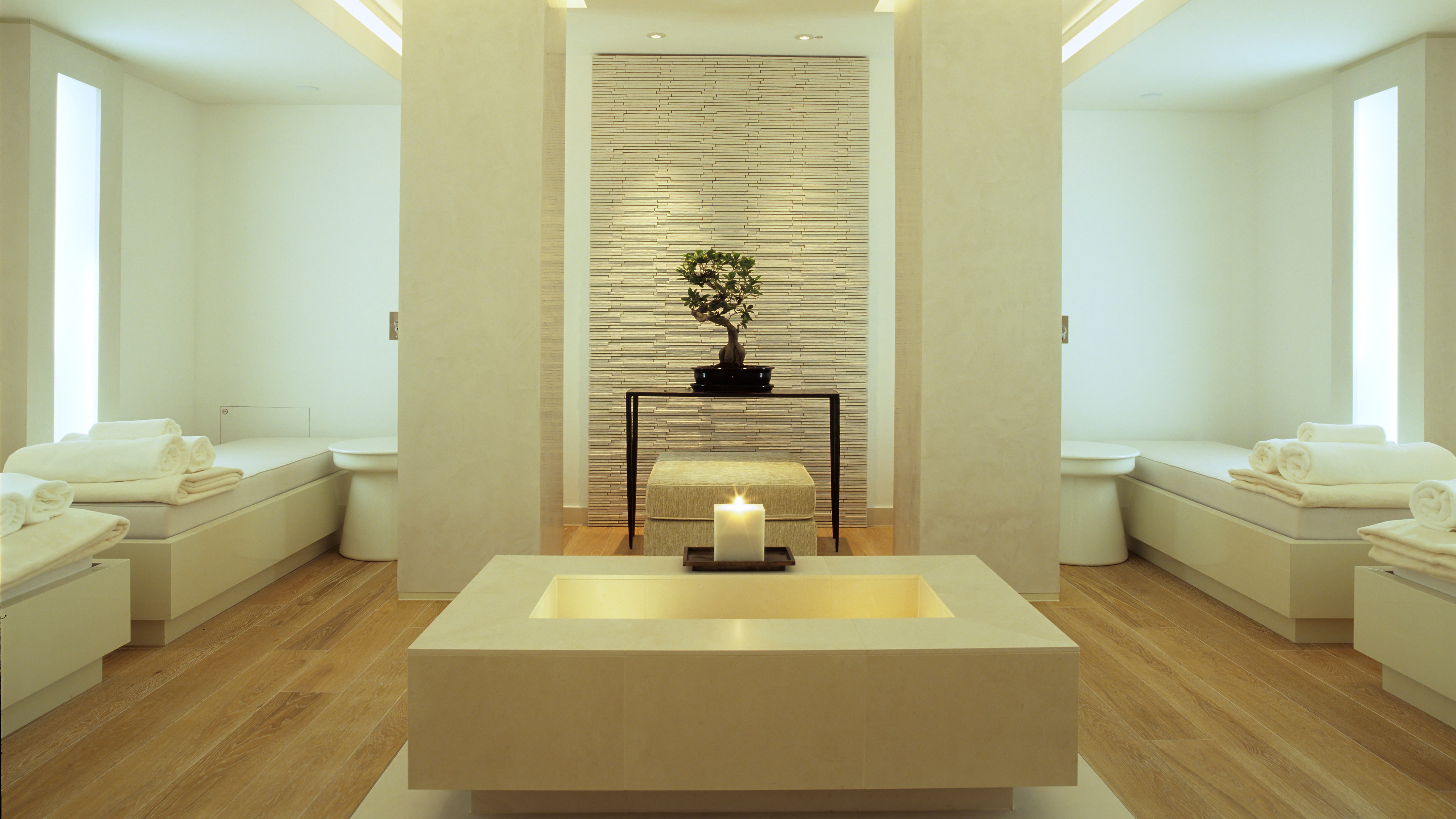 Hotel review What We Love' - Hotel Adlon Kempinski Berlin - 1