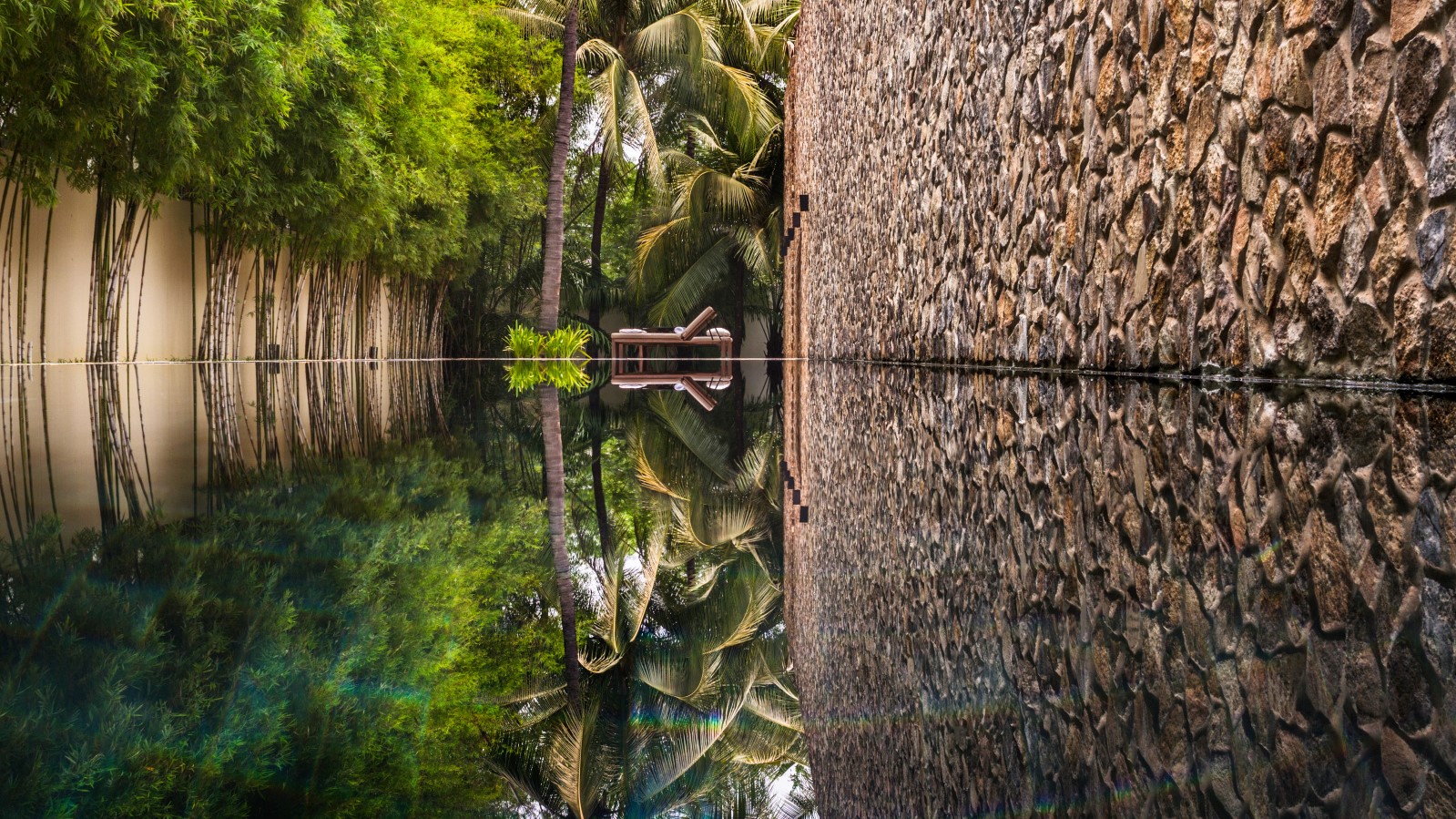 Hotel review Service & Facilities' - Amansara - 0