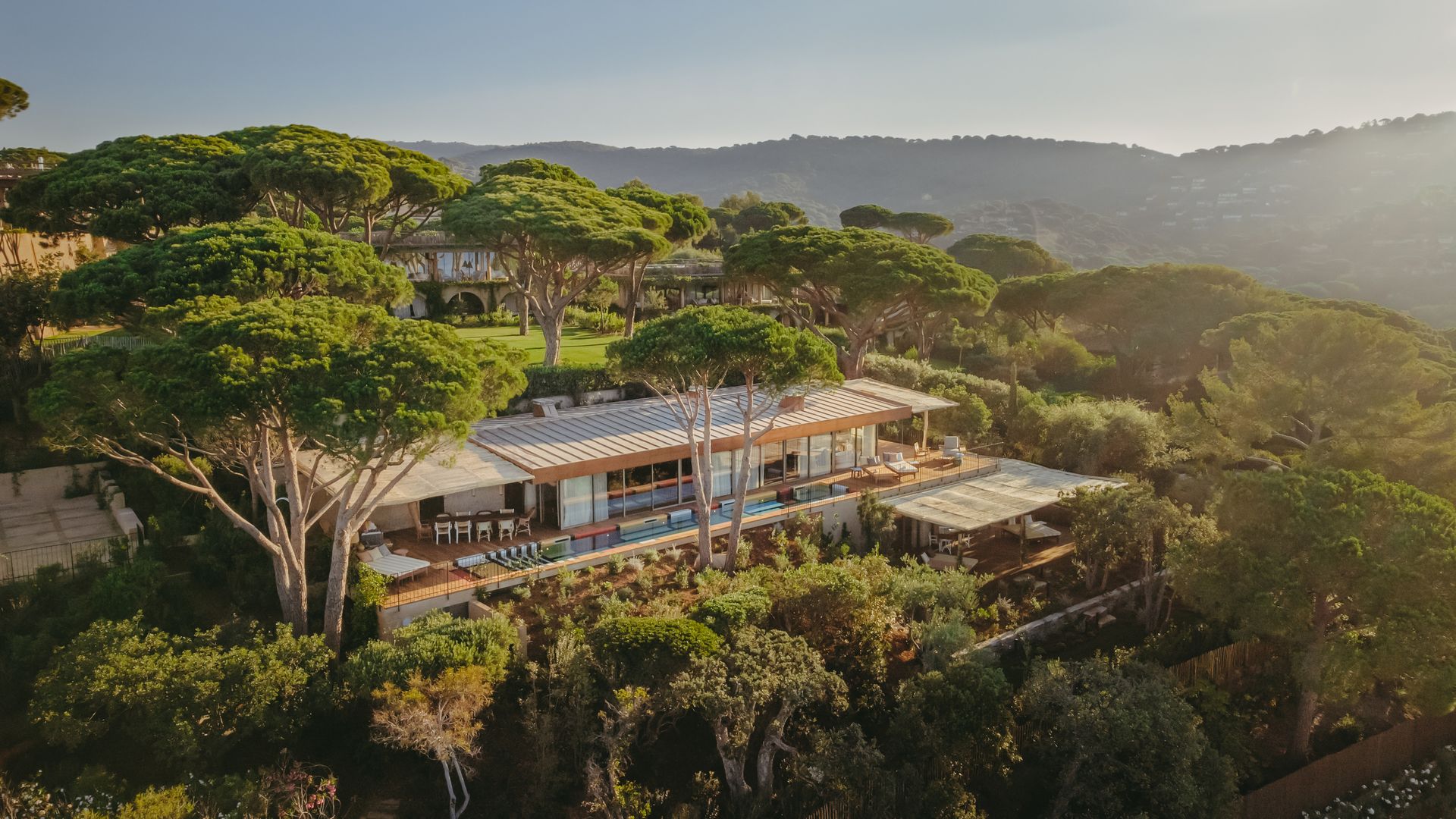 Lily of the Valley unveils its Philippe Starck-designed Villa W image