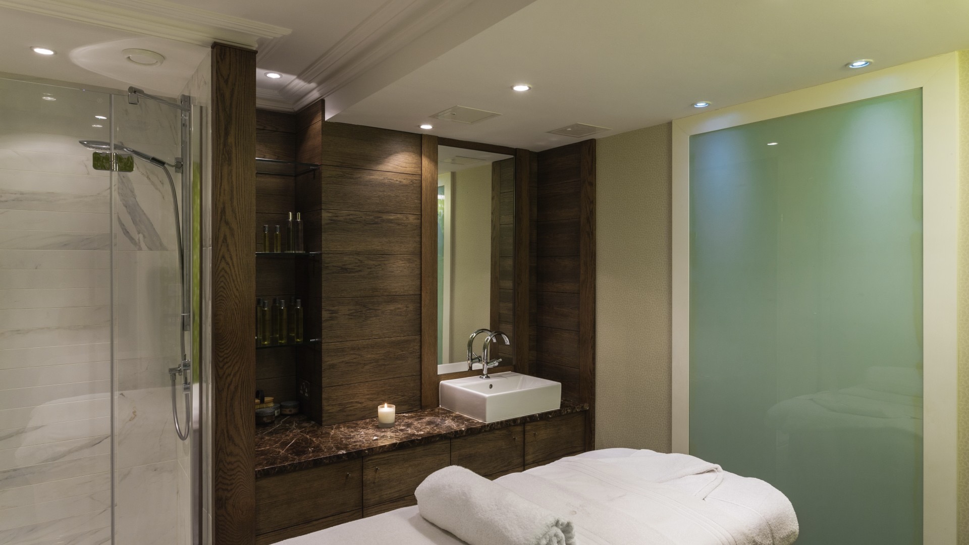 Hotel review Service & Facilities' - The Merrion Hotel - 3