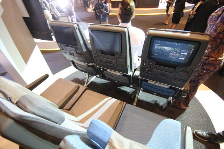 Singapore-Airlines-new-economy-17.jpg