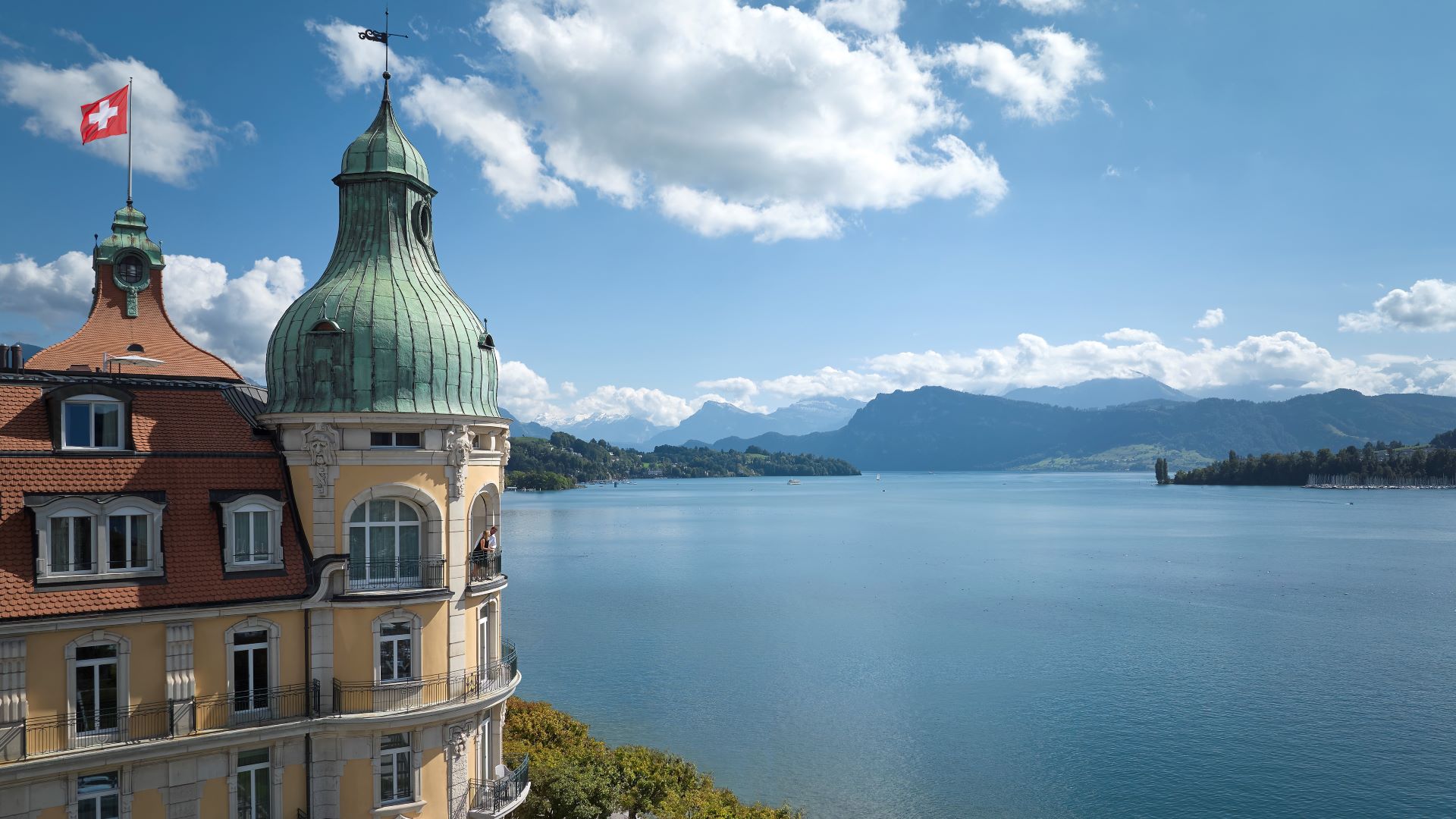 Mandarin Oriental Palace opens in Luzern image