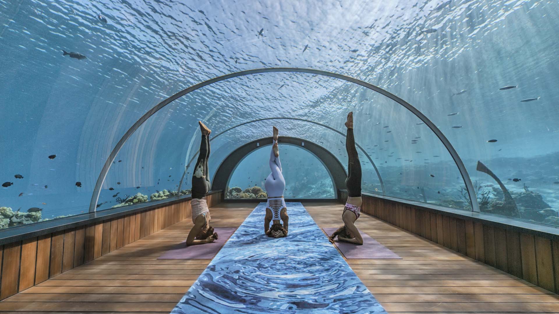 Hotel review Location' - Hurawalhi Island Resort - 2