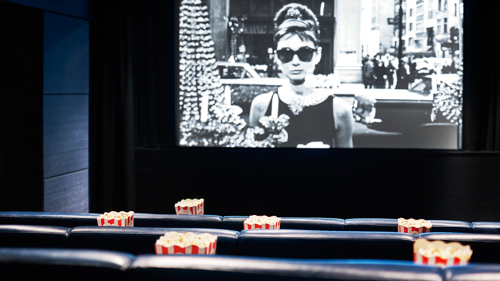 Hotel review Service & Facilities' - One Aldwych - 2