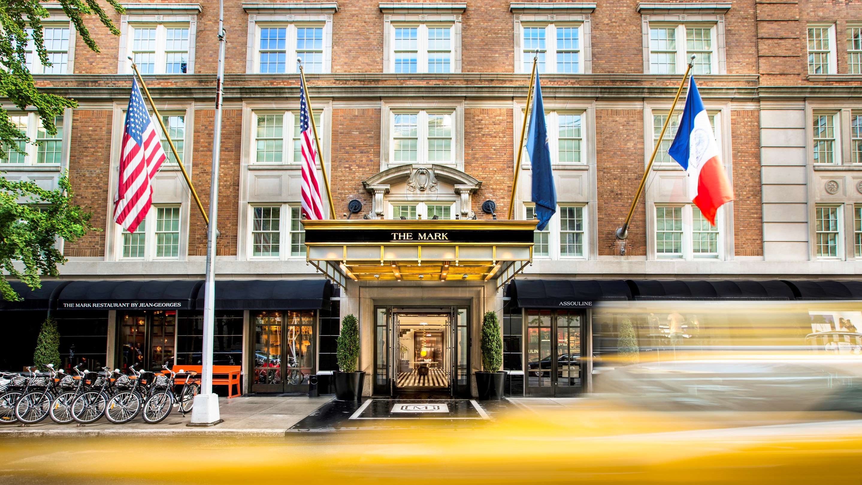 Main entrance of the mark new york 